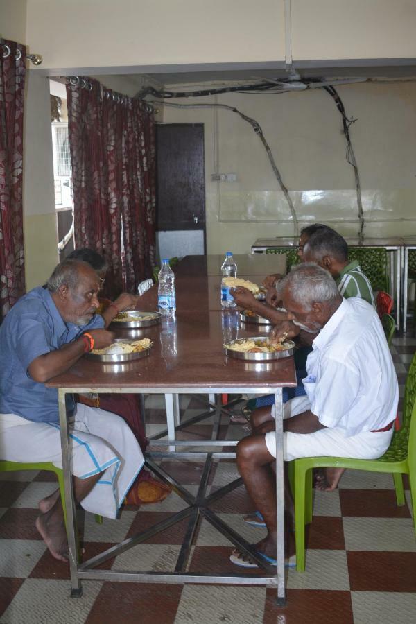Hotel Tamilnadu Kashi Varanasi Exterior photo