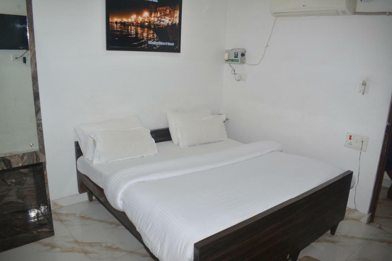 Hotel Tamilnadu Kashi Varanasi Exterior photo